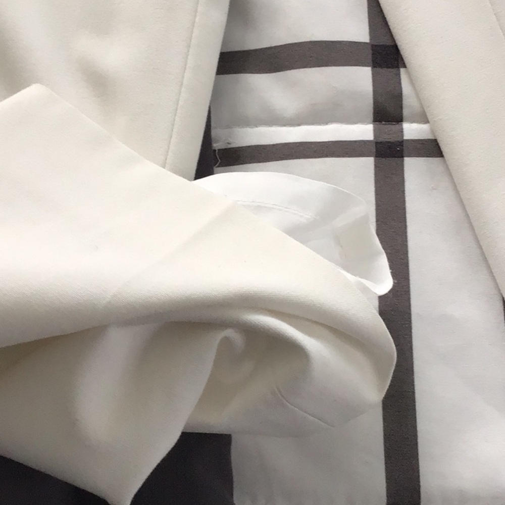 Talbots lined White Ankle Pants donating shirt on - Picture 2 of 7